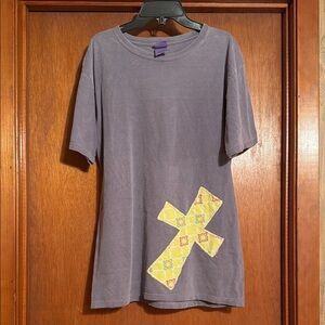 Women’s T-Shirt with Yellow Cross Pattern